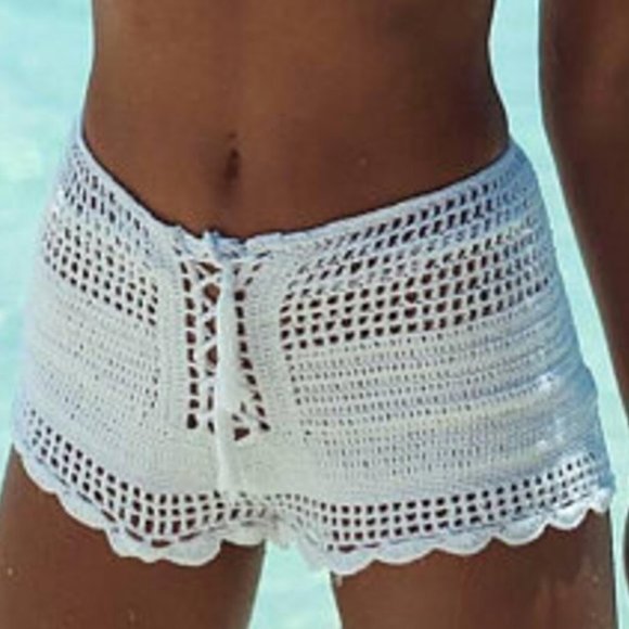 White Off Shoulder Hand Crochet Lace Up Summer Crop Top and Shorts Matching Set - Picture 13 of 16